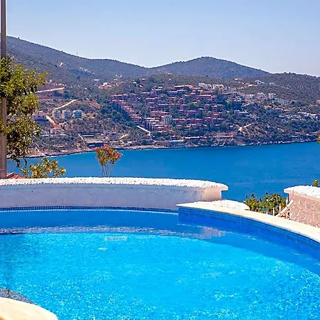 Kalkan Saray Gombe