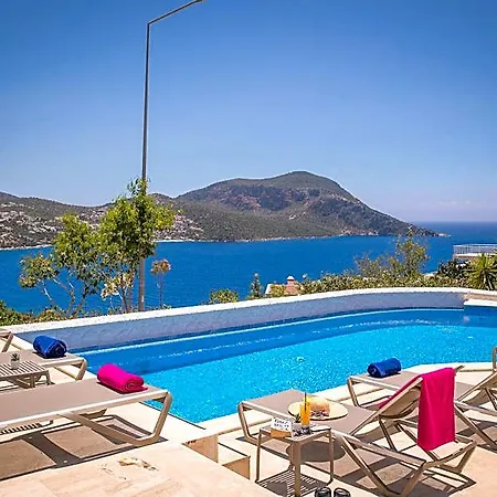 Hotel Kalkan Saray 4*