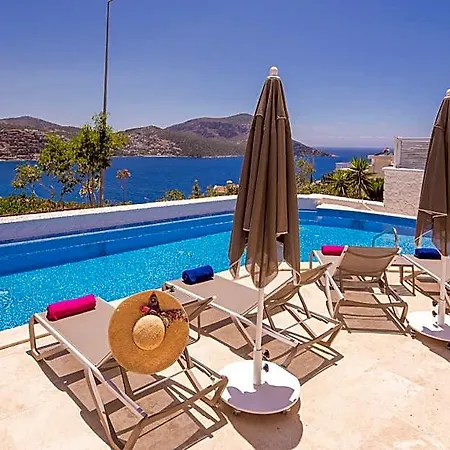 Kalkan Saray Hotel 4*