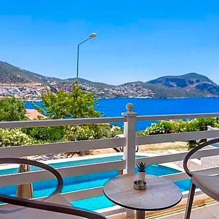 Kalkan Saray